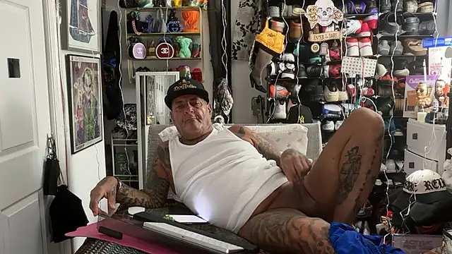 joeytatts66 online show from 02-27-26, 03:17