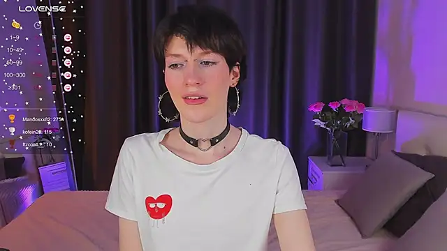 Snapshot of Kolette_Gray chatting on 03-02-25, 11:29 Kolette Gray online show from 03-02-25, 11:29