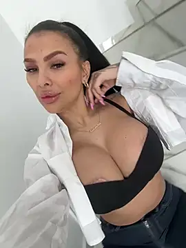 firesbomb777 online show from 02-17-25, 10:29