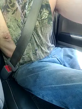 Snapshot of Spunwhiteboy1992 chatting on 09-12-25, 06:52 Spunwhiteboy1992 online show from 09-12-25, 06:52