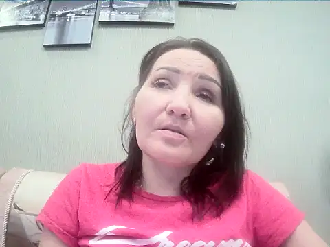 Snapshot of ClaireSunset chatting on 05-05-26, 05:32 ClaireSunset online show from 05-05-26, 05:32