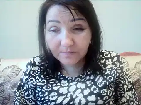 Snapshot of ClaireSunset chatting on 06-17-26, 05:14 ClaireSunset online show from 06-17-26, 05:14