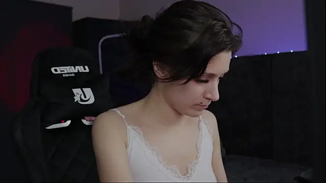 Kathleen Meow online show from 12-10-24, 09:23