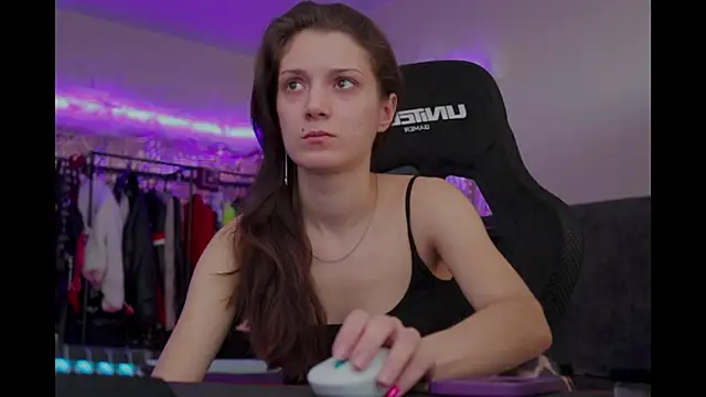 Kathleen Meow online show from 09-23-25, 06:16