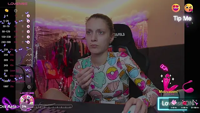 Kathleen Meow online show from 10-12-25, 03:00