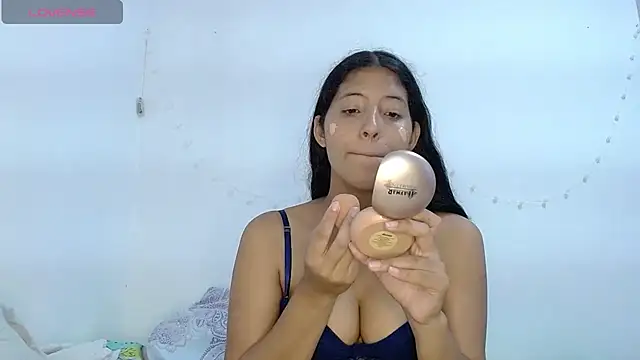 evaluna horny  online show from 03-19-25, 08:22