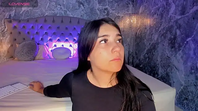 Belliinda 21 online show from 09-28-25, 06:57