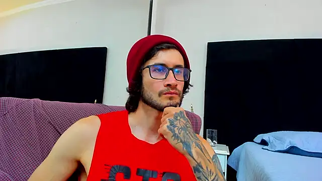 Loggan donnelly online show from 02-16-25, 09:27