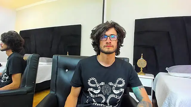 Loggan donnelly online show from 03-10-25, 07:50