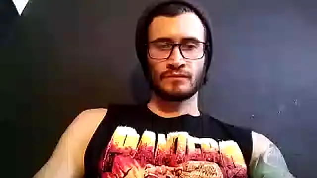 Loggan donnelly online show from 10-18-25, 07:14