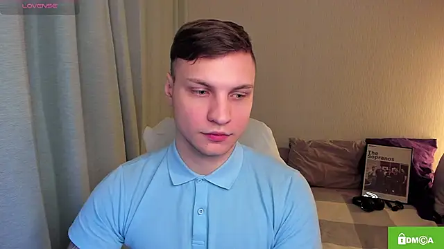 handsome guy01 online show from 04-25-26, 09:01