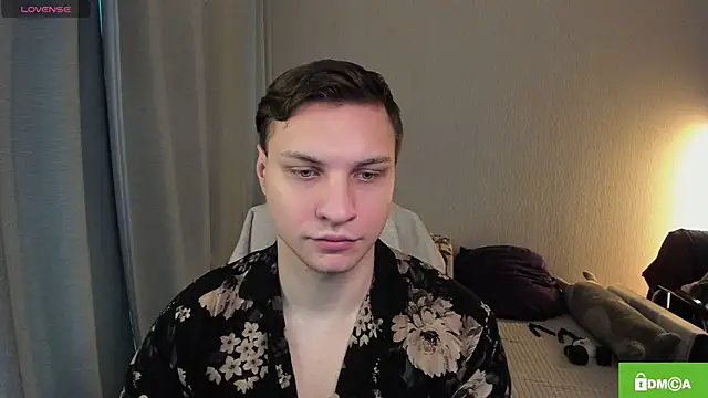handsome guy01 online show from 06-28-26, 04:46