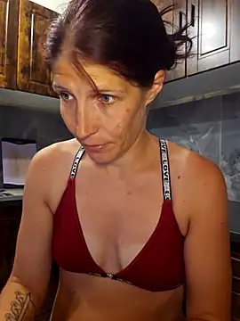 Lenchen  online show from 04-25-26, 07:55