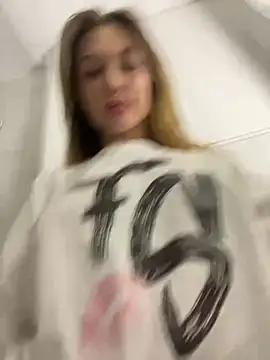 ViolaFlirt online show from 02-11-25, 05:29