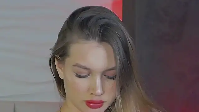 ViolaFlirt online show from 02-18-25, 07:43