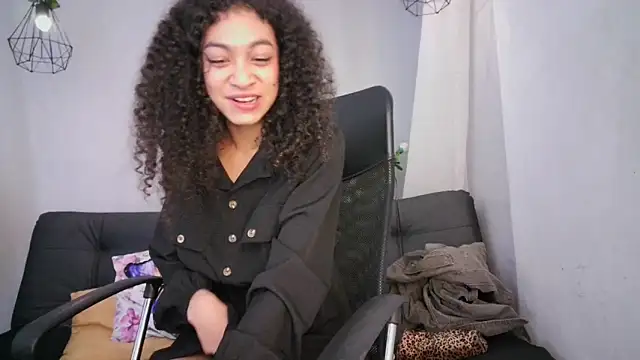 Snapshot of Aurora_ath chatting on 03-20-25, 03:36 Aurora ath online show from 03-20-25, 03:36