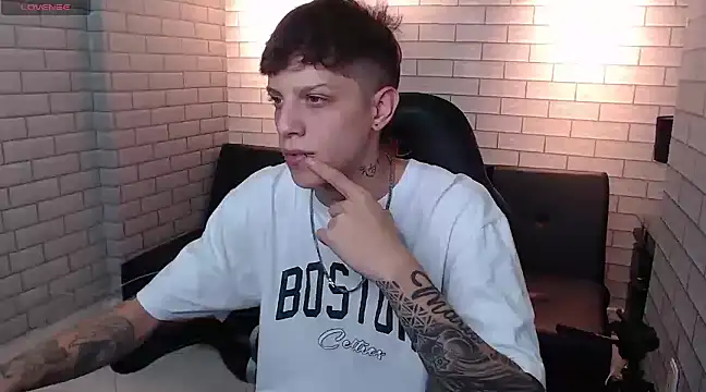 Adam hard  online show from 01-07-25, 07:59