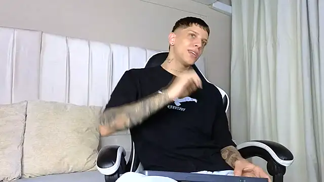 Adam hard  online show from 09-23-25, 08:12