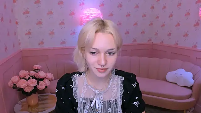 Snapshot of VelvetVixen155 chatting on 12-05-24, 03:26 VelvetVixen155 online show from 12-05-24, 03:26