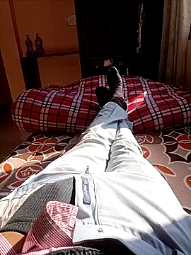 Snapshot of RRahullove69 chatting on 12-17-25, 08:09 RRahullove69 online show from 12-17-25, 08:09