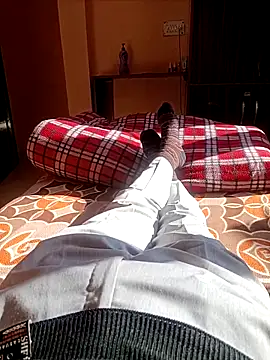 RRahullove69 online show from 02-06-26, 09:34