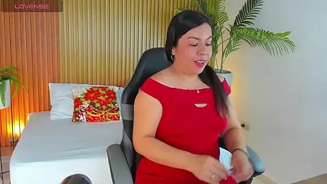 Snapshot of nahia_13 chatting on 12-03-25, 12:14 nahia 13 online show from 12-03-25, 12:14