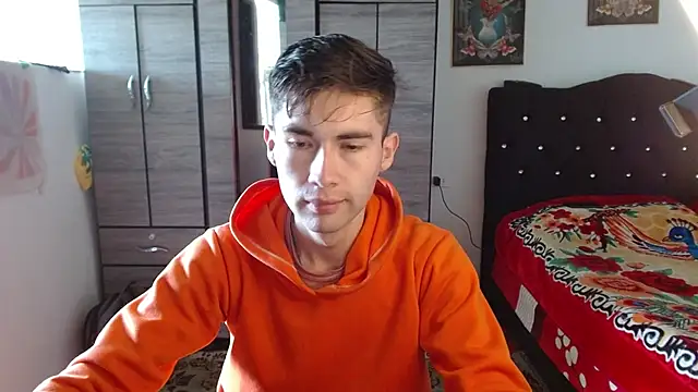 samael1107 online show from 10-28-25, 06:21