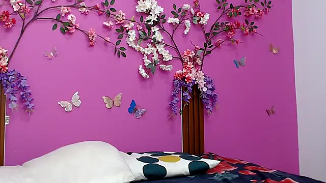 analdeepalejandra18 online show from 01-26-25, 08:13