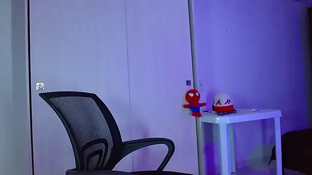 LiamGadiell online show from 03-02-25, 04:07