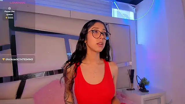 Snapshot of Mis__lola chatting on 11-26-25, 08:21 Mis lola online show from 11-26-25, 08:21