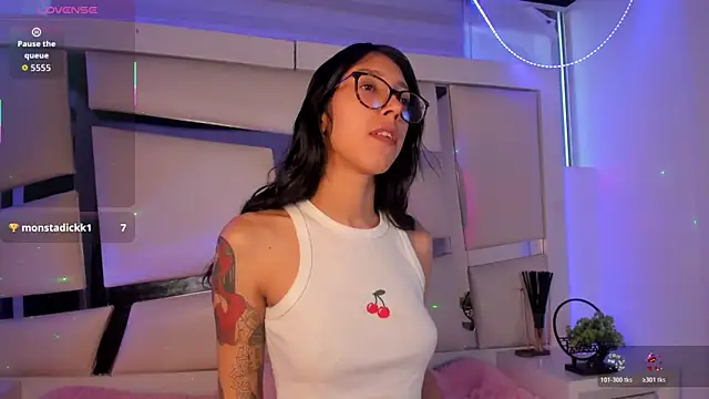 Snapshot of Mis__lola chatting on 11-29-25, 10:13 Mis lola online show from 11-29-25, 10:13