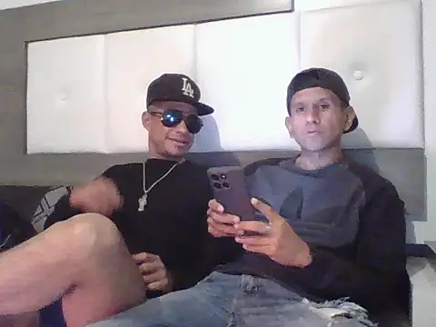 oiram27 online show from 11-23-25, 07:30