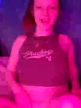 Snapshot of angel_star420864 chatting on 02-18-25, 04:15 angel star420864 online show from 02-18-25, 04:15