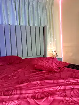 Snapshot of Aliison_Smith chatting on 02-06-25, 05:57 Aliison Smith online show from 02-06-25, 05:57