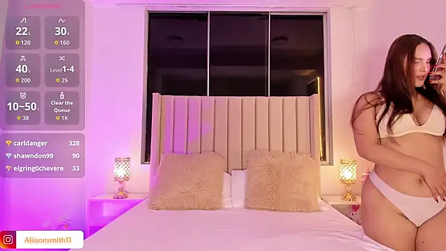 Snapshot of Aliison_Smith chatting on 09-30-25, 05:01 Aliison Smith online show from 09-30-25, 05:01