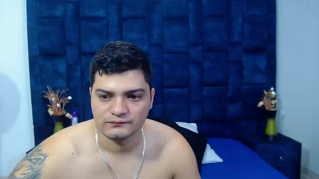 Group Lustt online show from 12-21-25, 03:13