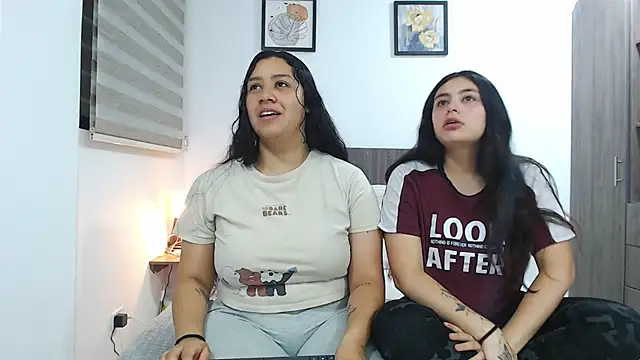 Snapshot of Scarlett_Jazmin chatting on 03-06-26, 03:03 Scarlett Jazmin online show from 03-06-26, 03:03