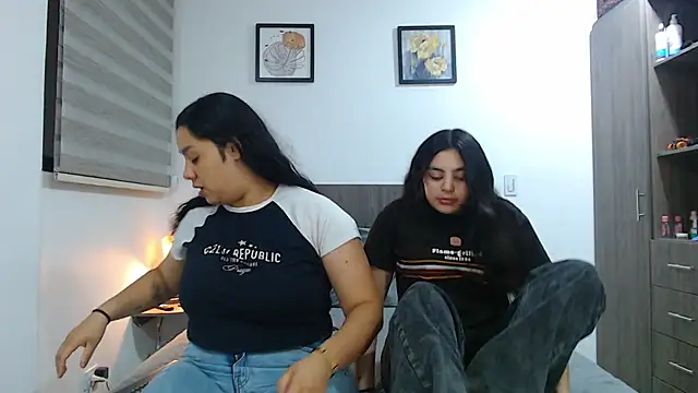 Scarlett Jazmin online show from 04-11-26, 02:27