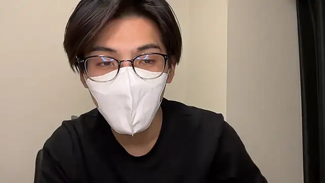 Lio kun online show from 12-28-24, 12:03