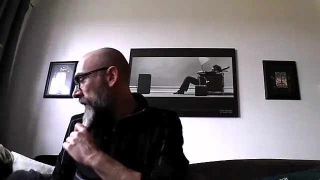 Kingsscepter online show from 01-24-25, 11:04