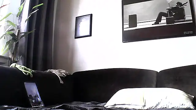 Kingsscepter online show from 01-29-25, 01:17