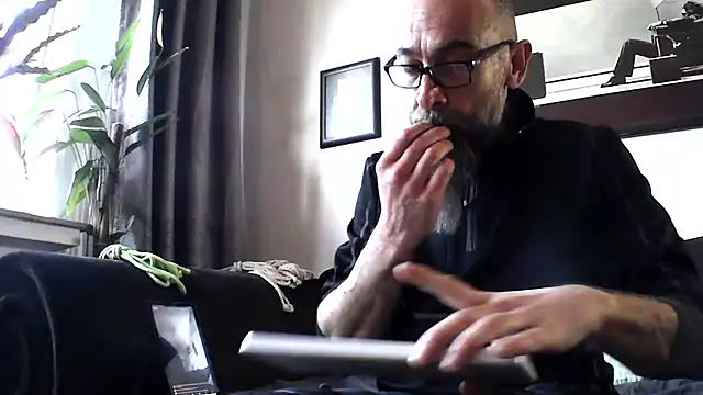 Kingsscepter online show from 01-31-25, 03:11