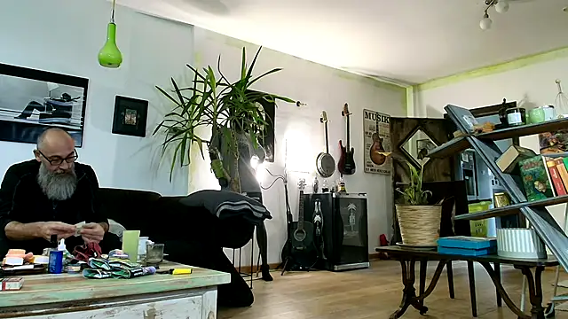 Kingsscepter online show from 10-06-25, 07:17