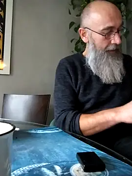 Kingsscepter online show from 10-27-25, 09:13