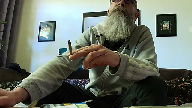 Kingsscepter online show from 04-22-26, 02:29