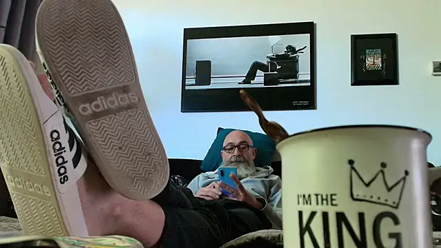 Kingsscepter online show from 04-24-26, 12:07