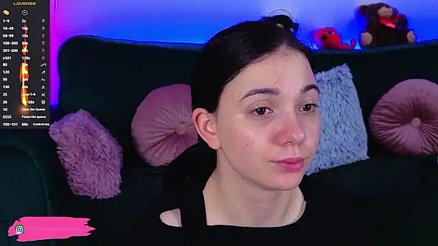 AveryWillow online show from 03-28-26, 11:48