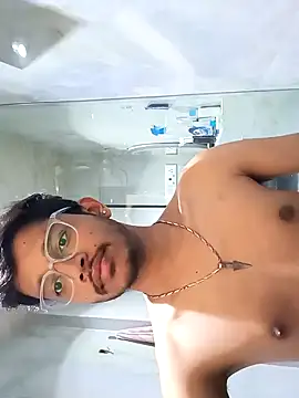 skinnyyyyyyyyy online show from 01-20-25, 04:21