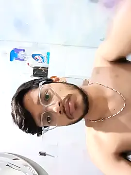 skinnyyyyyyyyy online show from 02-12-25, 04:12