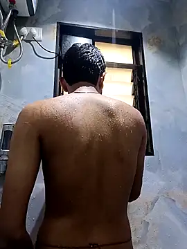 skinnyyyyyyyyy online show from 10-02-25, 03:24